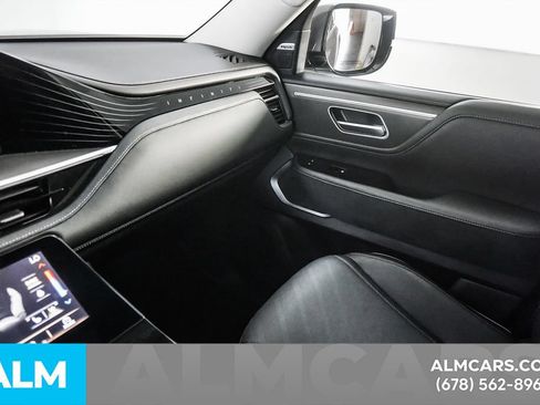Used 2025 INFINITI QX80 Luxe AWD/4WD image 38