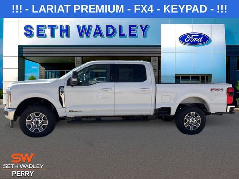 New 2026 Ford F250 Lariat w/ Lariat Premium Package image 4