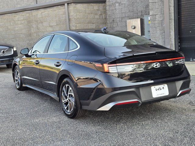 Used 2026 Hyundai Sonata Blue FWD image 9