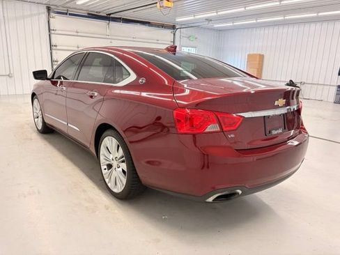 Used 2016 Chevrolet Impala LTZ w/ Enhanced Convenience Package FWD image 4