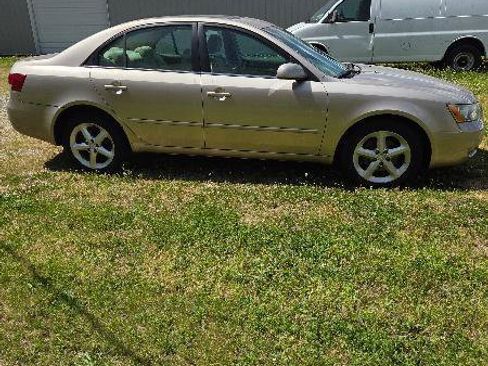 Used 2006 Hyundai Sonata V6 FWD image 2