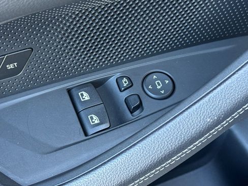 Used 2023 BMW M440i Coupe w/ Premium Package image 14