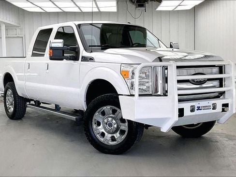 Used 2016 Ford F250 Lariat w/ Chrome Package image 1