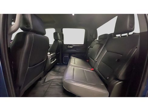 Used 2024 GMC Sierra 2500 SLT w/ SLT Convenience Package AWD/4WD image 15