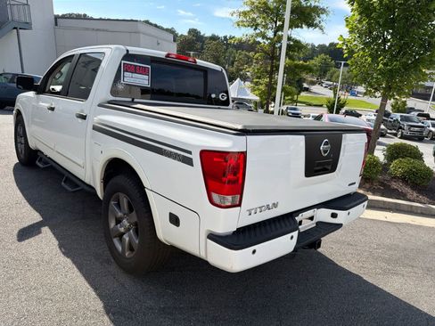 Used 2012 Nissan Titan SV w/ Sport Appearance Pkg RWD image 9