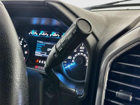 Used 2016 Ford F150 XLT w/ Equipment Group 302A Luxury RWD image 23