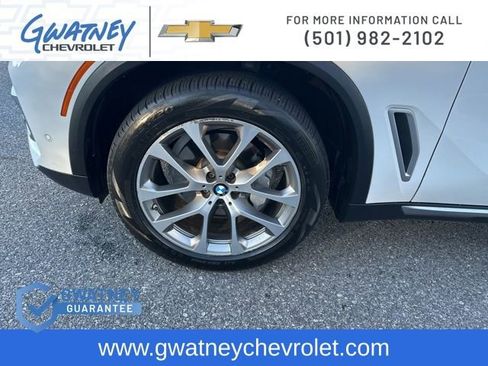 Used 2020 BMW X5 xDrive40i w/ Convenience Package image 9