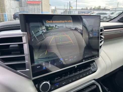 Used 2023 Toyota Tundra Capstone AWD/4WD image 19