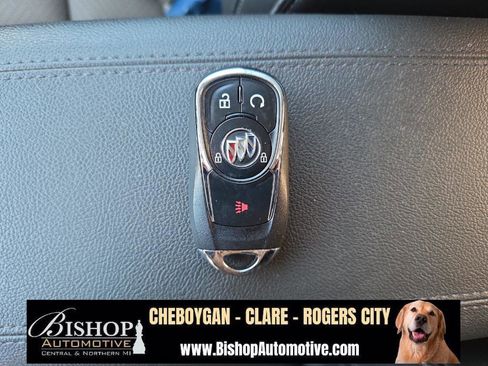 Used 2021 Buick Encore GX Essence image 25