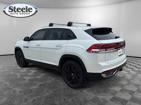 New 2026 Volkswagen Atlas Cross Sport SE FWD image 3