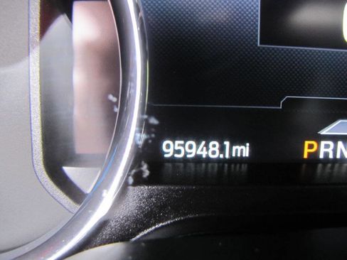 Used 2021 Ford Expedition XLT RWD image 38