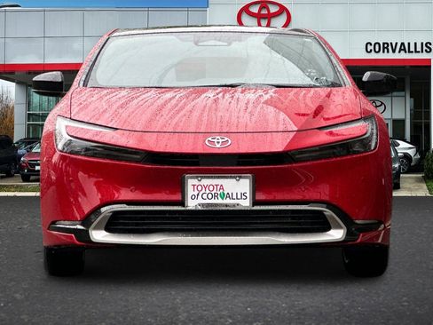 New 2026 Toyota Prius Plug-In Hybrid image 3