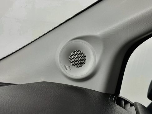 Certified 2024 Toyota Sienna XLE w/ XLE Plus Package AWD/4WD image 19