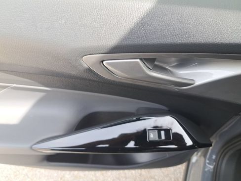Used 2023 Volkswagen ID.4 S RWD image 18