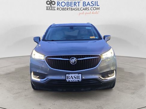 Used 2019 Buick Enclave Essence image 8