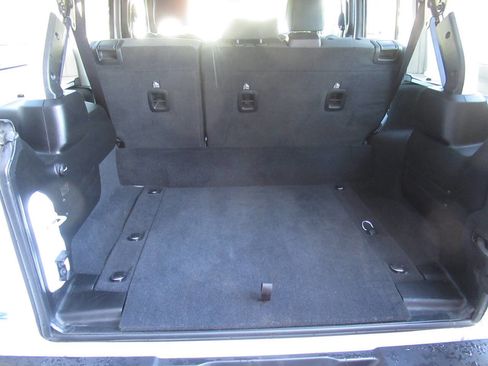 Used 2024 Jeep Wrangler Unlimited w/ Convenience Group AWD/4WD image 17