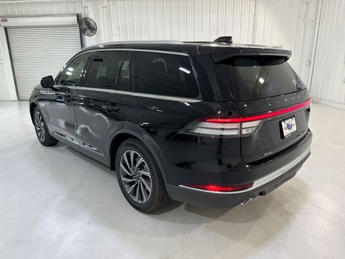 New 2026 Lincoln Aviator 2WD image 27