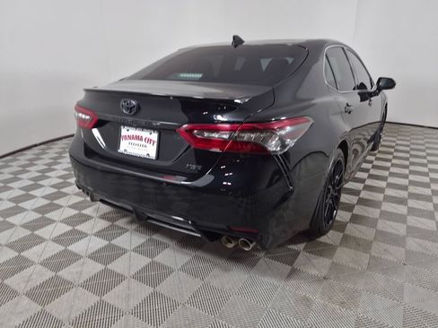 Used 2021 Toyota Camry XSE w/ Navigation Package FWD image 3