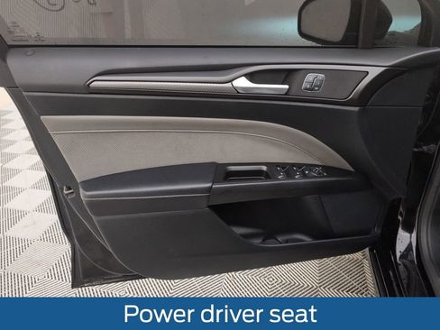 Used 2017 Ford Fusion Sport w/ Equipment Group 401A image 41