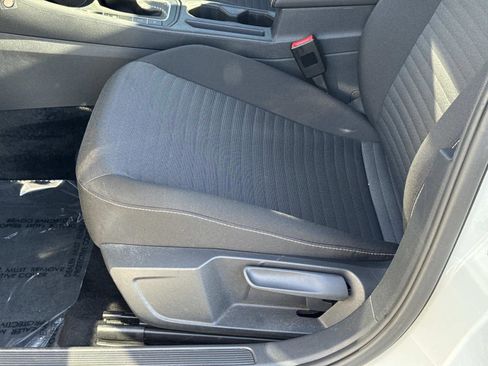 Certified 2024 Volkswagen Jetta S image 36