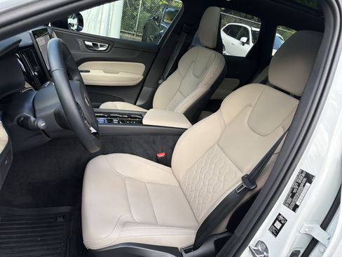 Used 2026 Volvo XC60 B5 Plus w/ Protection Package Premier AWD/4WD image 17