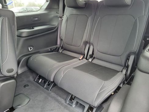 New 2026 Jeep Grand Cherokee L 4WD image 25
