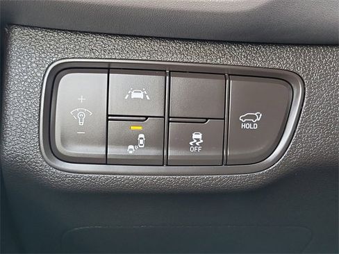 Used 2020 Hyundai Santa Fe Limited w/ Cargo Package image 19