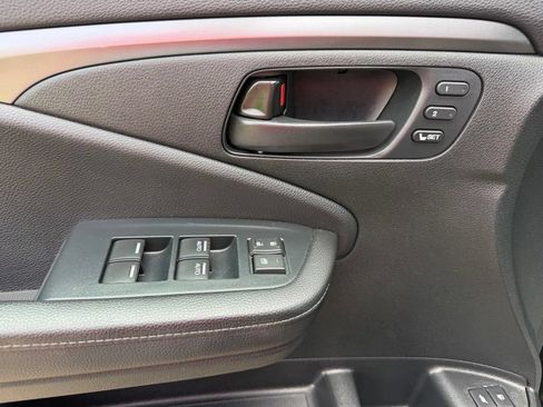 Used 2023 Honda Passport EX-L image 22
