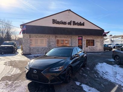 Used 2022 Lexus ES 350 F Sport w/ Accessory Package