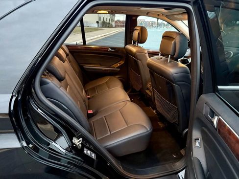 Used 2011 Mercedes-Benz ML 350 4MATIC image 17