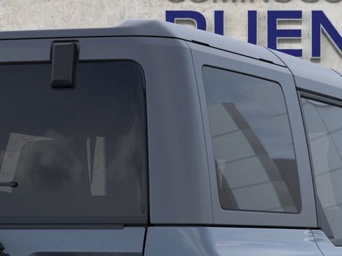 Used 2025 Ford Bronco Outer Banks image 25