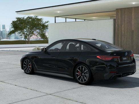 New 2025 BMW i4 eDrive40 w/ M Sport Package image 2