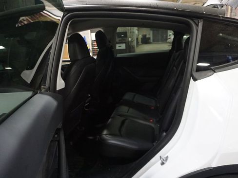 Used 2023 Tesla Model Y Long Range image 15