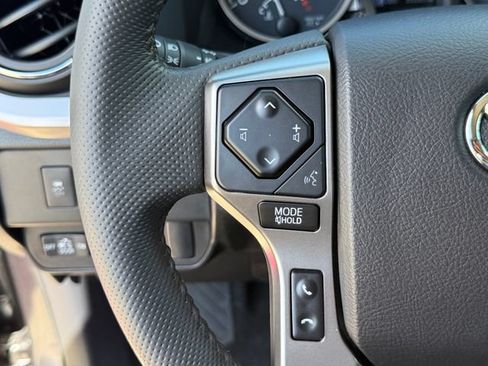 Used 2020 Toyota Tacoma SR5 RWD image 15