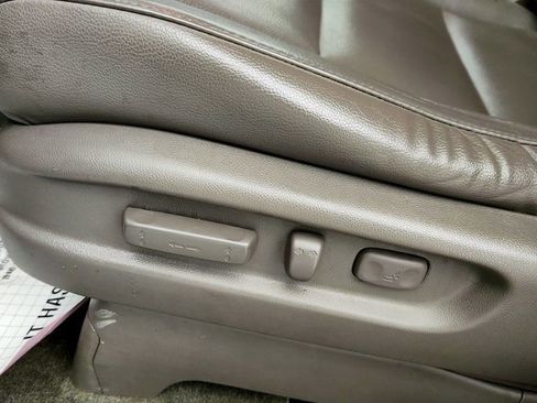 Used 2016 Honda Odyssey Touring Elite image 11