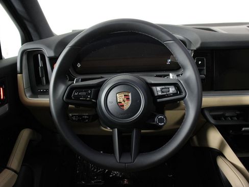 New 2026 Porsche Cayenne AWD/4WD image 12