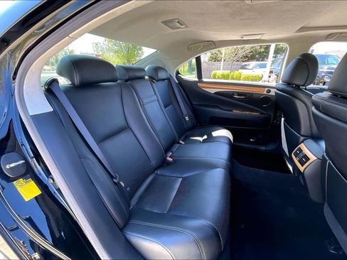 Used 2015 Lexus LS 460 L AWD/4WD image 29