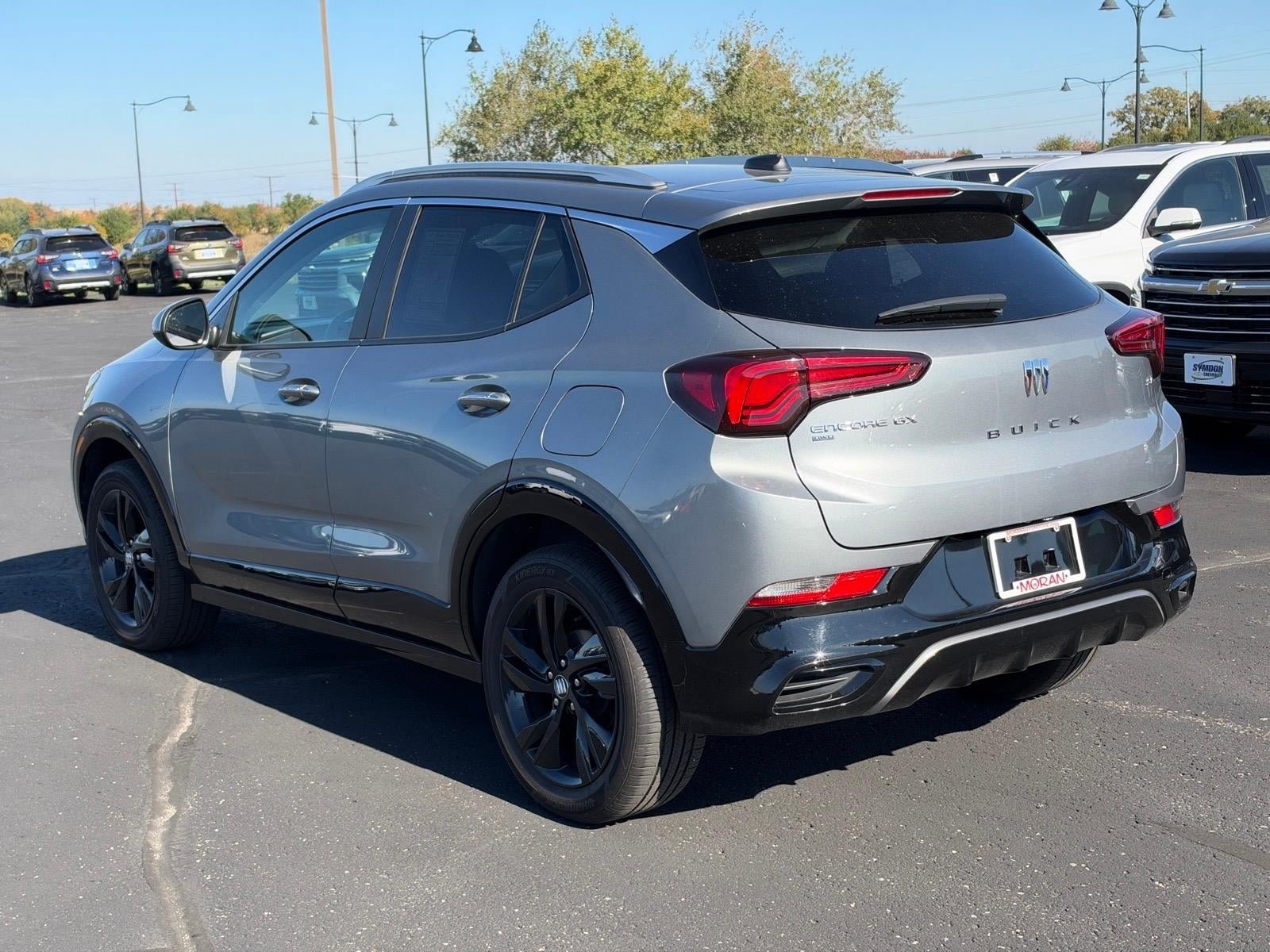 Used 2024 Buick Encore GX Sport Touring w/ Comfort Package AWD/4WD image 3