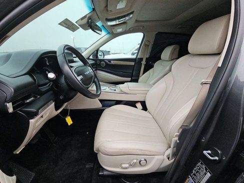 Used 2022 Genesis GV80 2.5T w/ Advanced Package 03 image 5