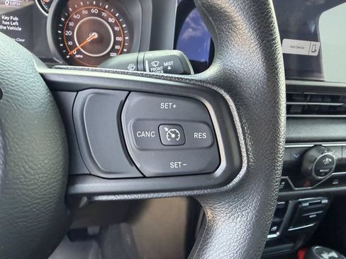 Used 2025 Jeep Wrangler Sport AWD/4WD image 28
