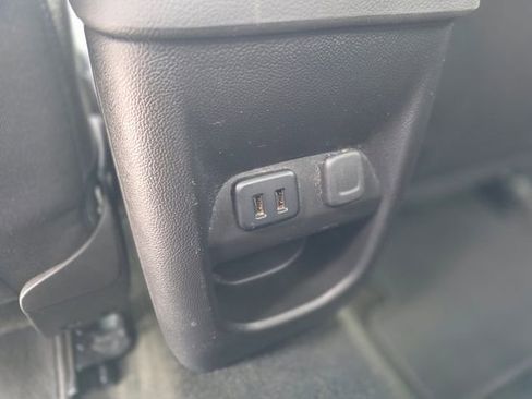 Used 2016 Chevrolet Colorado LT w/ LT Convenience Package image 14