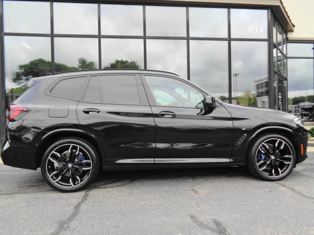 Used 2024 BMW X3 M40i w/ Premium Enhanced Package AWD/4WD image 4