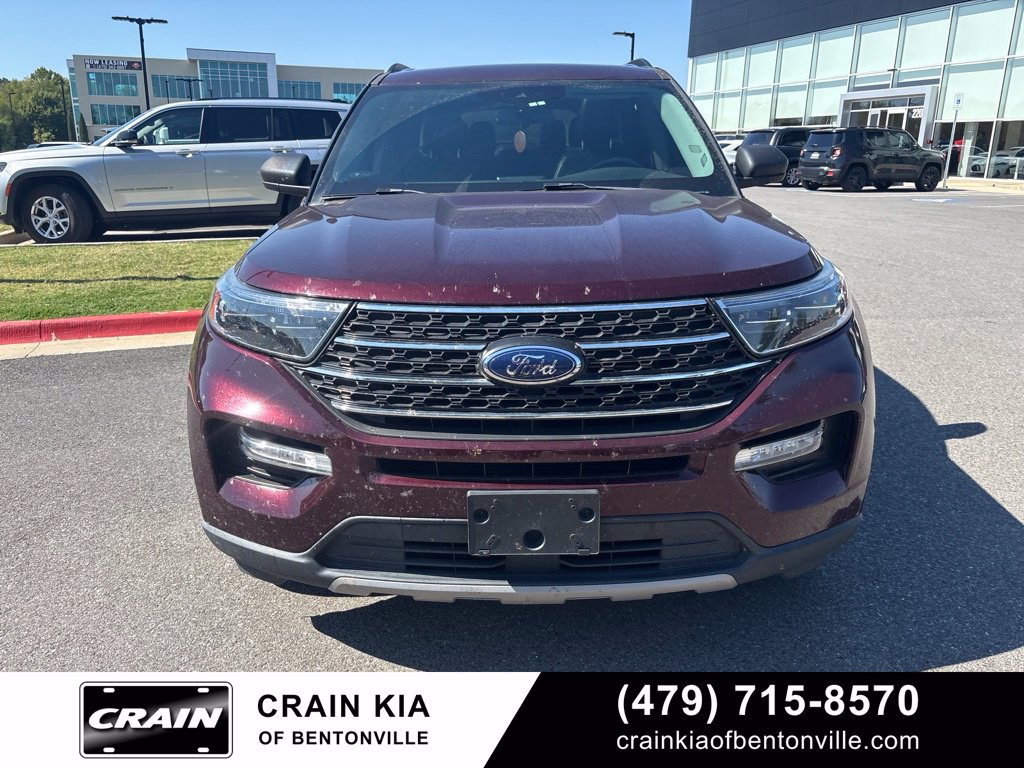 Used 2022 Ford Explorer XLT w/ Equipment Group 202A AWD/4WD image 6