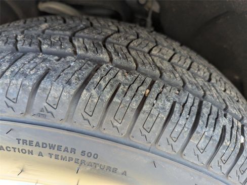 Used 2023 Chevrolet Tahoe Premier w/ Premium Package 2 image 10