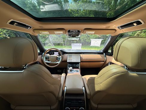 Used 2023 Land Rover Range Rover SE AWD/4WD image 36