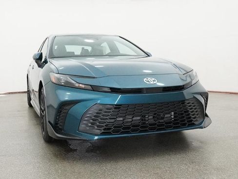 New 2026 Toyota Camry SE FWD image 22