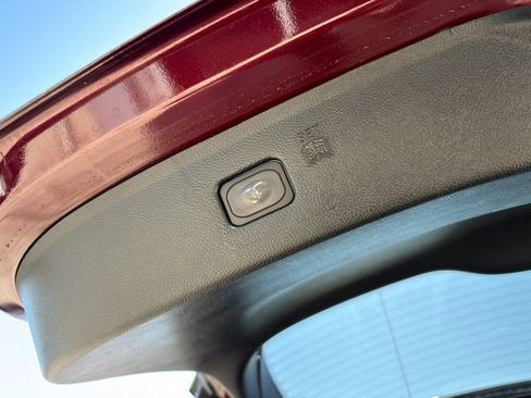 Used 2022 Ford Edge SEL w/ Convenience Package image 44