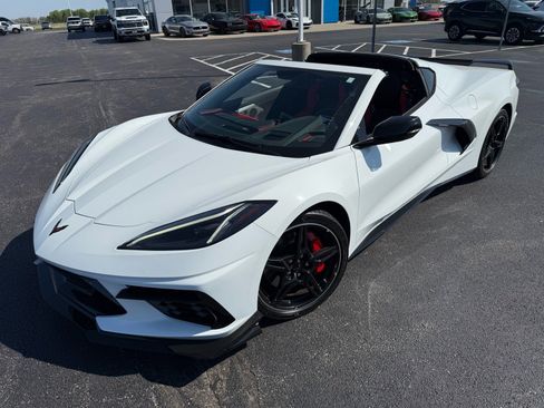 Used 2020 Chevrolet Corvette Stingray Preferred Cpe w/ 2LT Preferred Equipment Group RWD image 2