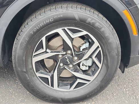 Used 2023 Kia Sportage LX image 21