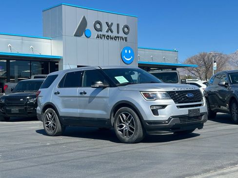Used 2019 Ford Explorer Sport image 1